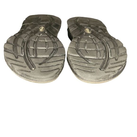 CHACO SANDLES SIZE W 7 - Picture 4 of 6